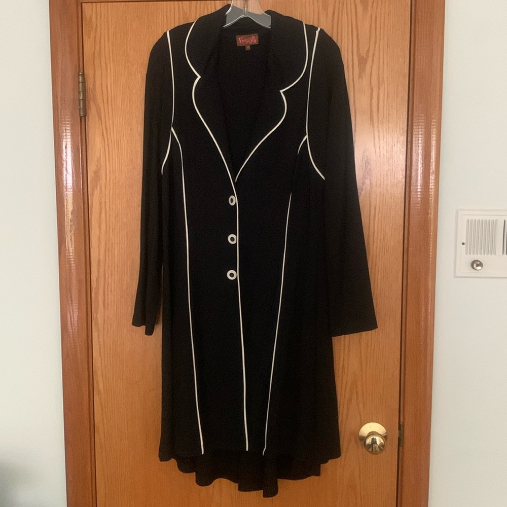 Frexys over coat